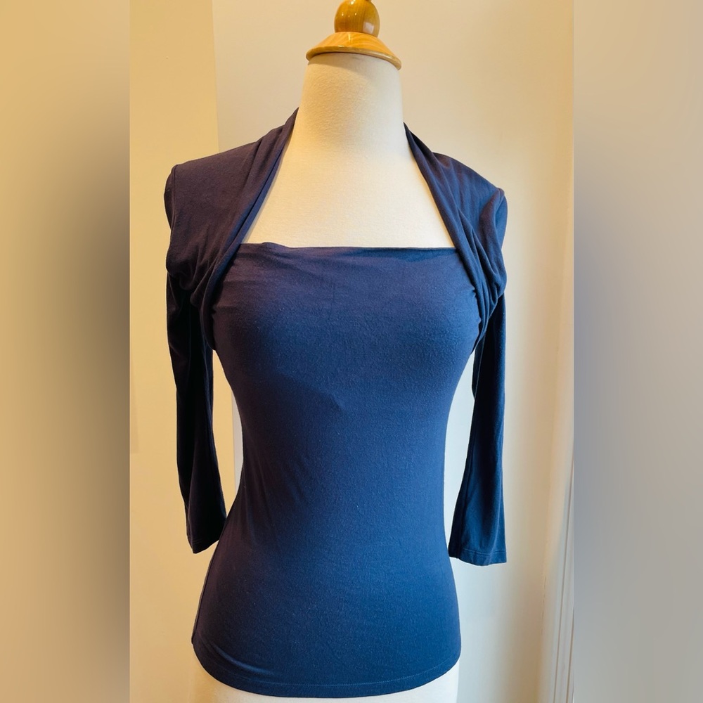 Women’s Survival brand knit hooded shoulder long sleeve knit top, Size small